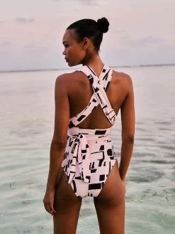 Infinity Swimsuit - Tukki Peach -Diarrablu infinity swimsuit tukki peach 768550