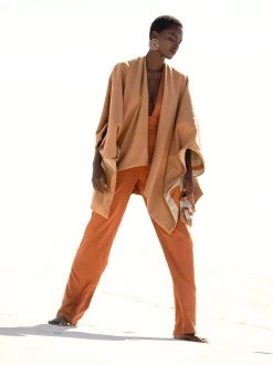 Reversible Amy Ben Poncho - Tilo Cream -Diarrablu reversible amy ben poncho tilo cream 294263