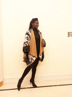 Reversible Amy Ben Poncho - Sini Gold -Diarrablu sini reversible wool poncho 395117