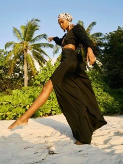 Sustainable Amal Dress - Solid Noir -Diarrablu sustainable amal dress solid noir 798187