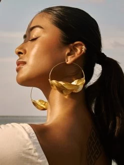 Twist Earrings - Gold Dipped -Diarrablu twist earrings gold dipped 460209